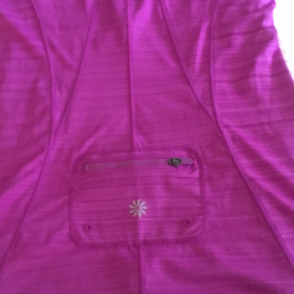 Athleta zip t with stash pocket in the back. - Picture 4 of 4